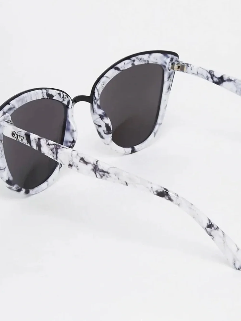 Quay Women's My Girl Mirror Cat Eye Sunglasses -white marble/ dark mirror lenses